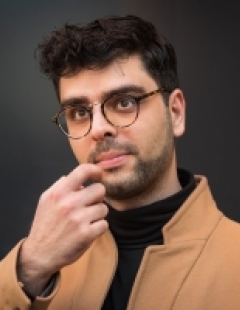 Dariush Derakhshani